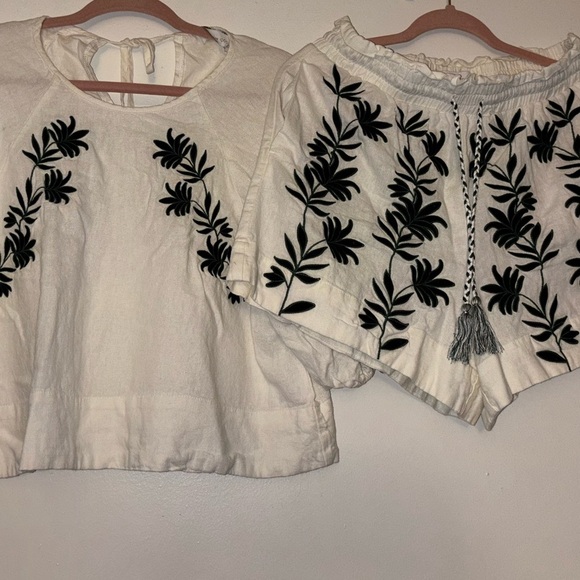 Linen set House of Harlow - Picture 1 of 4